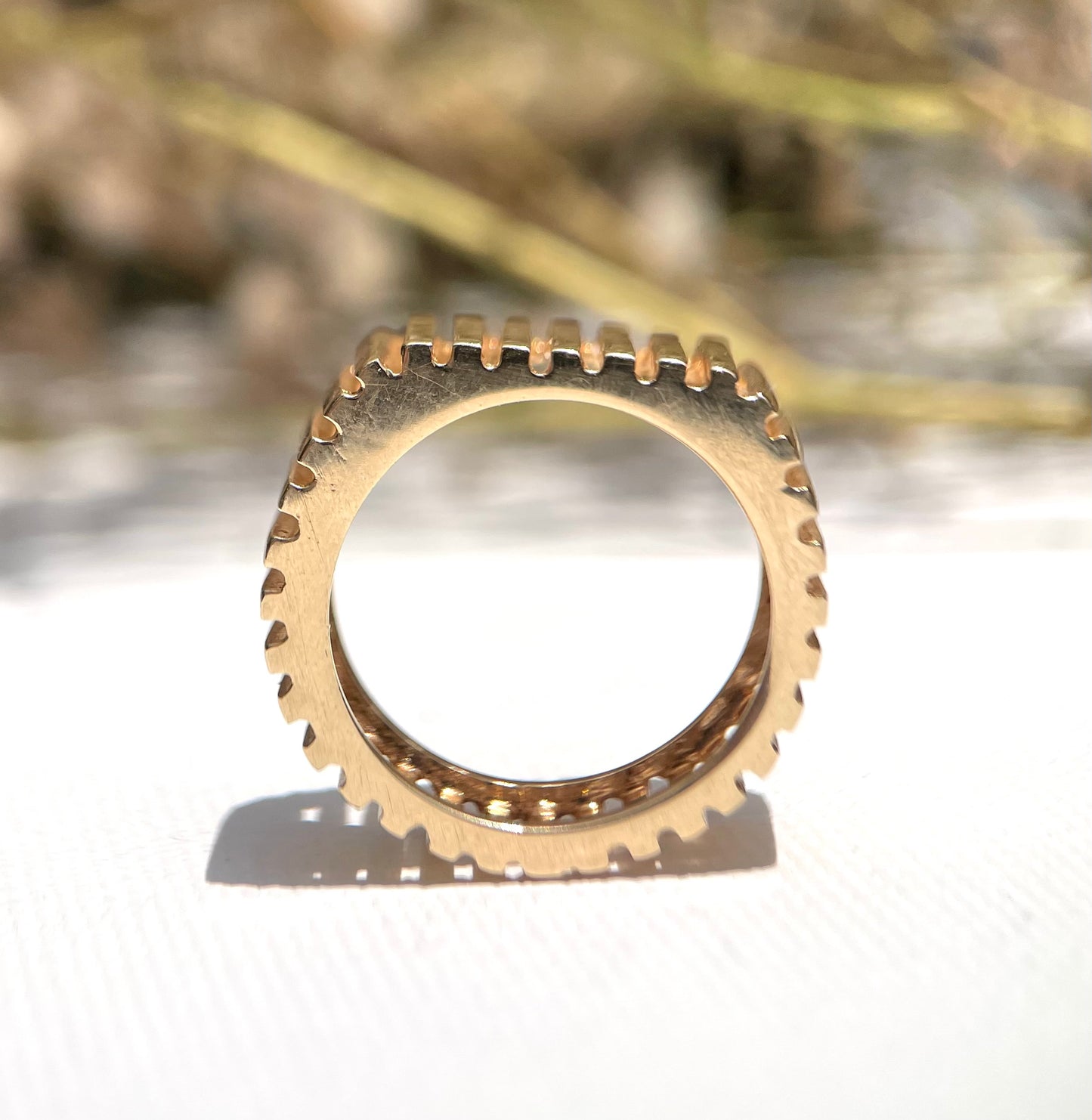 Vintage Ribbed Barrel Band Ring – 14K Yellow Gold - Size 7