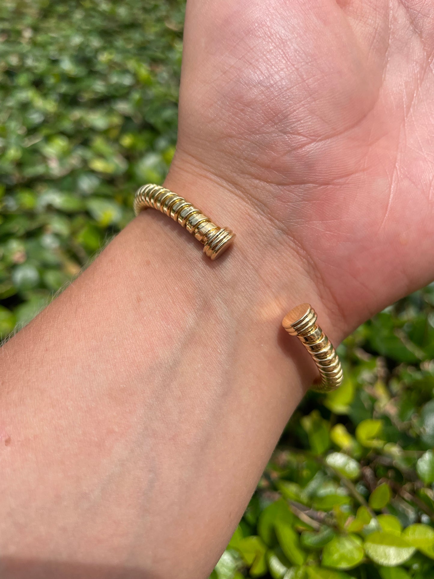 Vintage 18K Gold Cable Cuff Bracelet with Diamond X Motifs