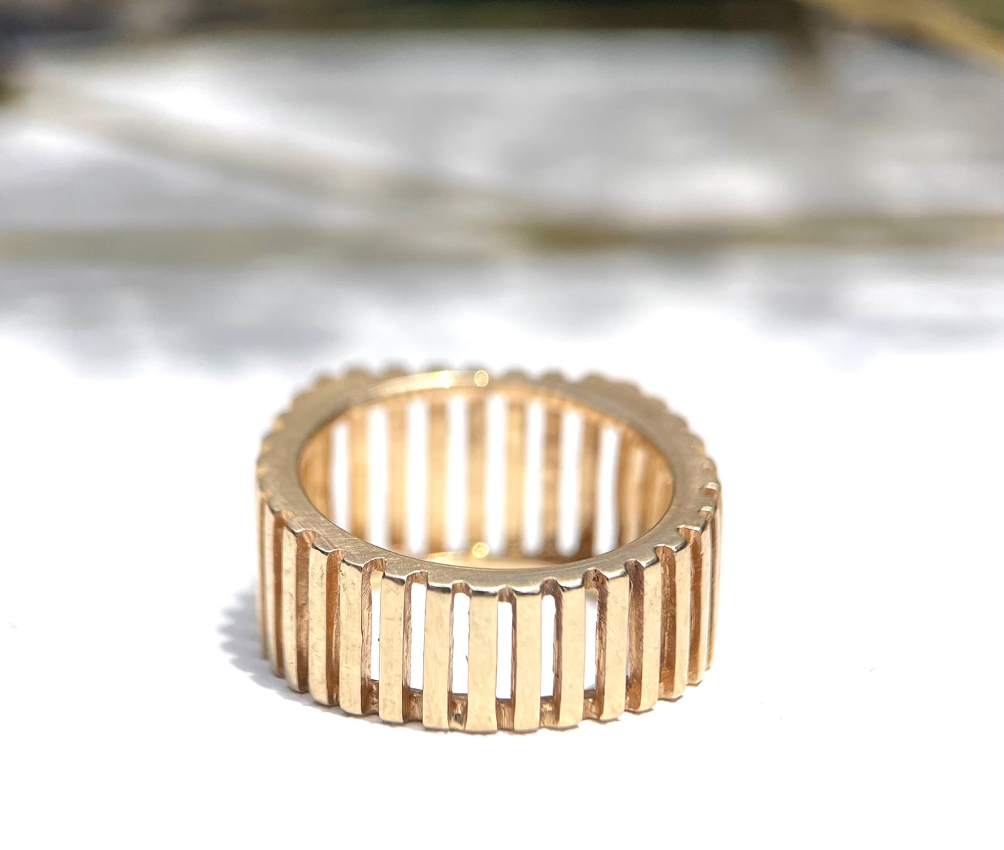 Vintage Ribbed Barrel Band Ring – 14K Yellow Gold - Size 7